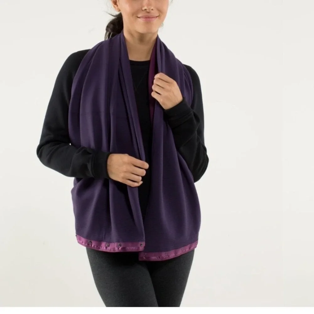 Lululemon Vinyasa Scarf Rulu Hyper Stripe Plum Purple Reversible Snap Wrap